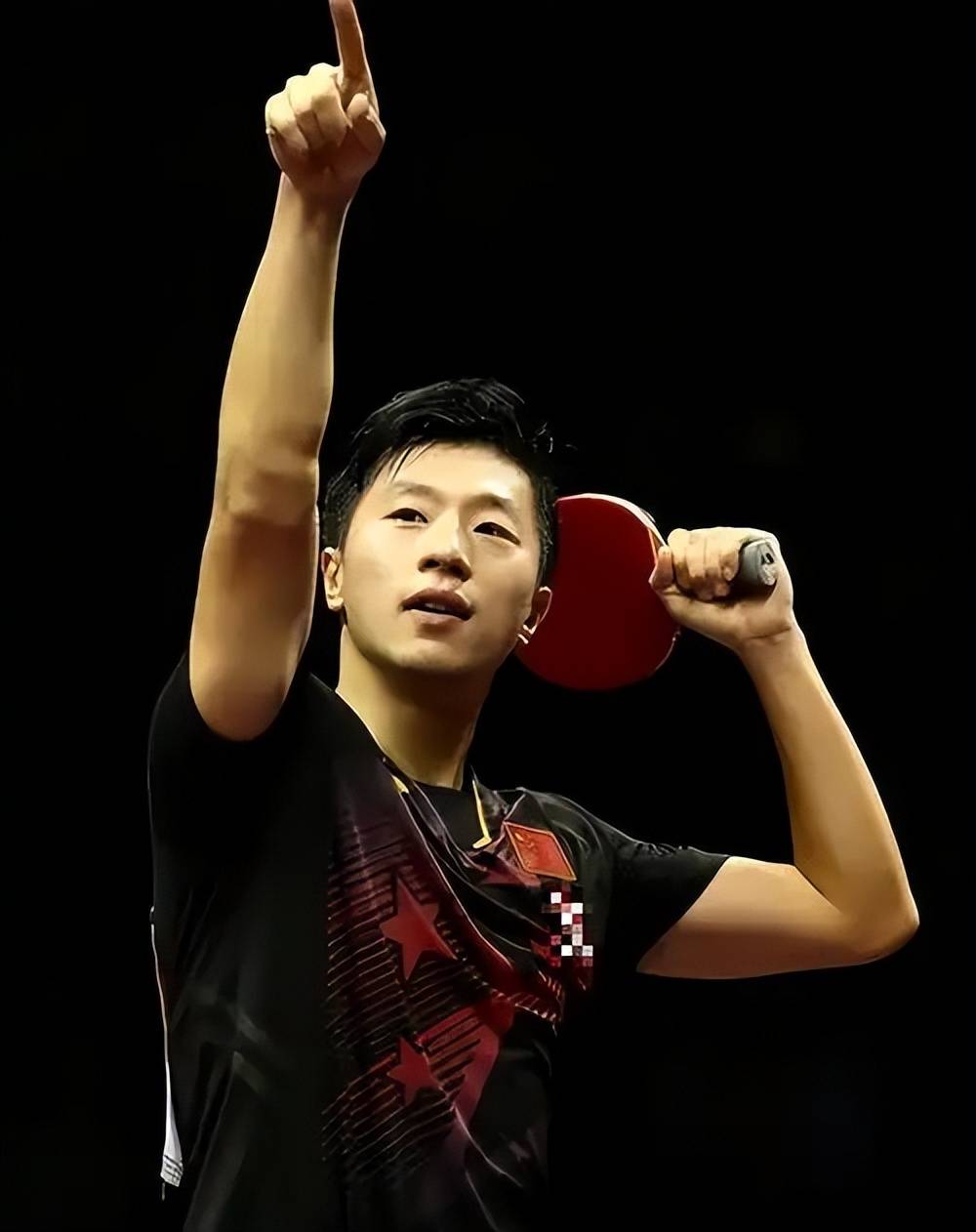 奥地利队横扫葡萄牙队，马龙高光表现