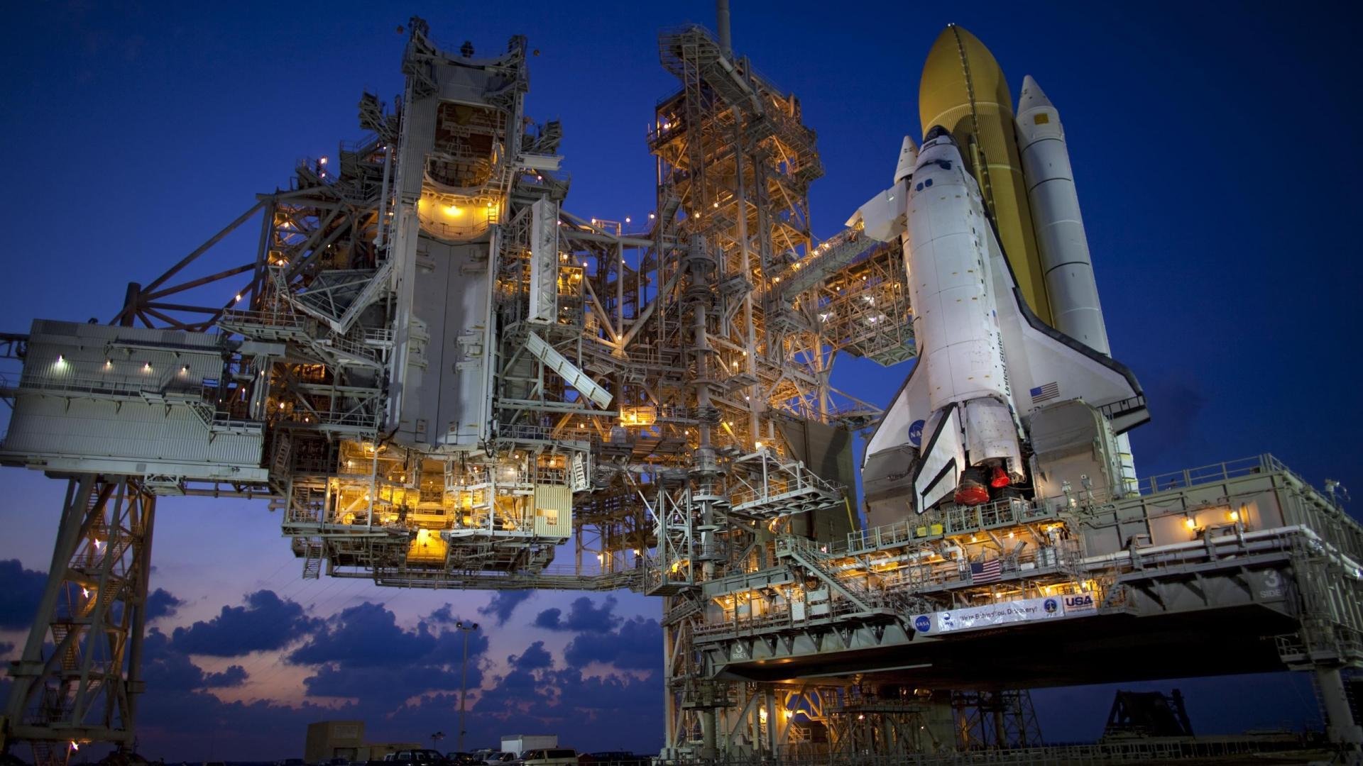 神锋不朽!伊布梦幻倒钩定乾坤,传奇慈善赛诠释唯一性