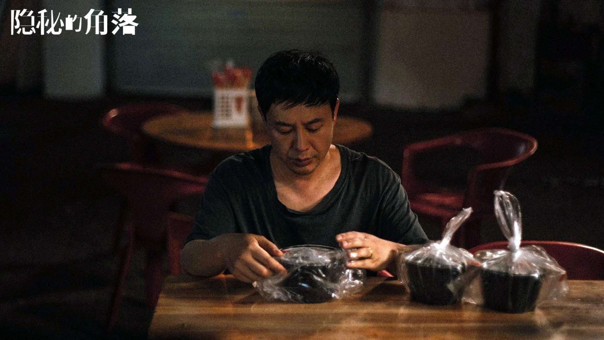 双线叙事，F1争冠夜的戈贝尔式节奏掌控