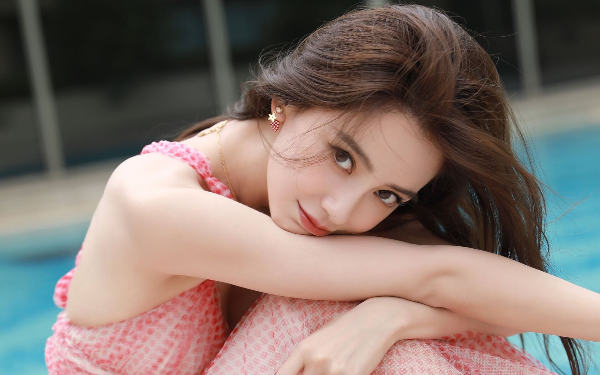 铁血蓝桥与法老时刻，足球世界里，磐石与闪电的协奏